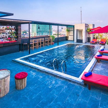 פנום פן Diamond Palace Resort & Sky Bar מראה חיצוני תמונה