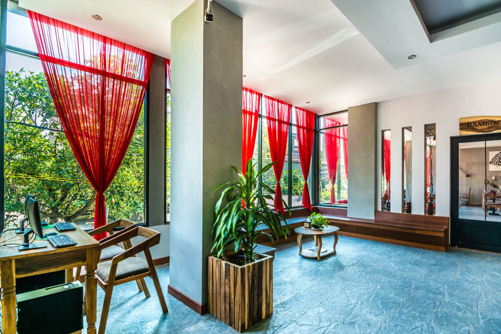 פנום פן Diamond Palace Resort & Sky Bar מראה חיצוני תמונה